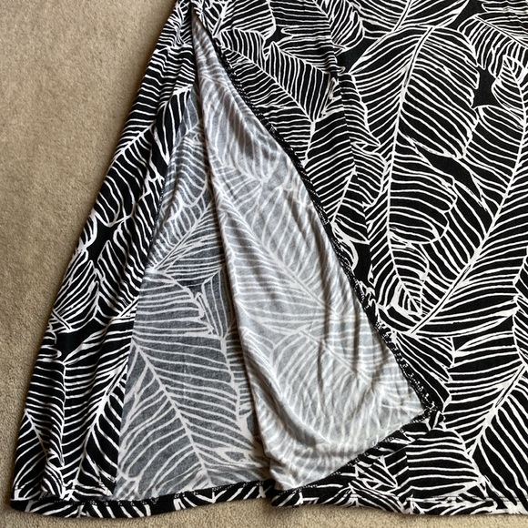 Worthington Women’s Maxi Split Skirt PS - Picture 4 of 4